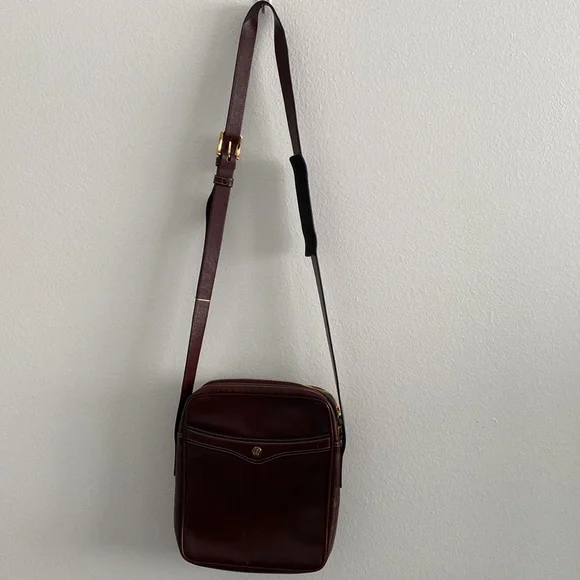 Goldpfeil Crossbody / Shoulder / Travel Bag